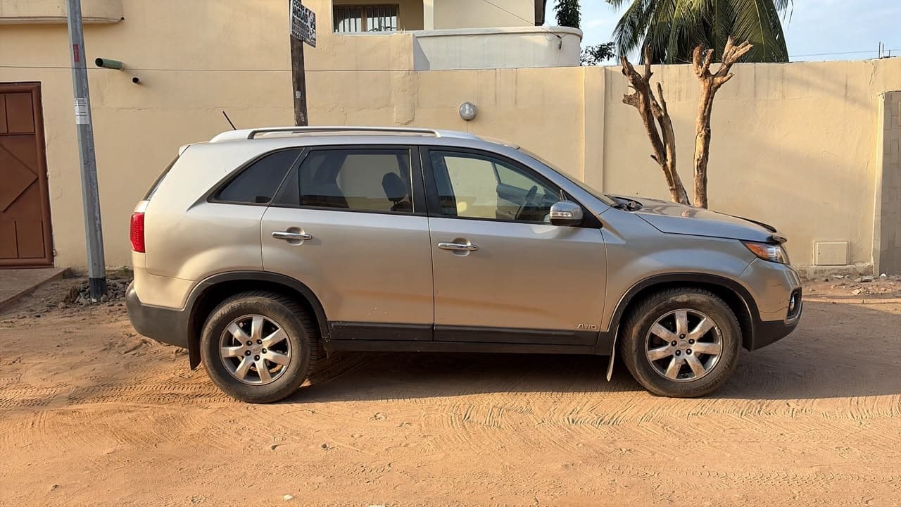 kia-sorento-2012